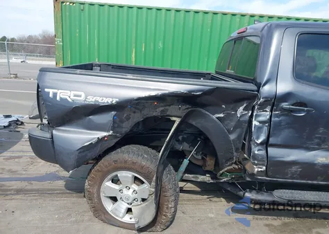 2014 Toyota Tacoma Base V6 из США, поврежденный, VIN 3TMLU4EN3EM162271